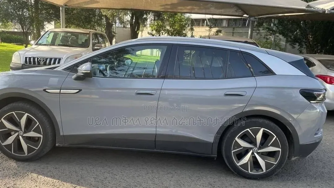 Volkswagen ID.4 2022 Gray