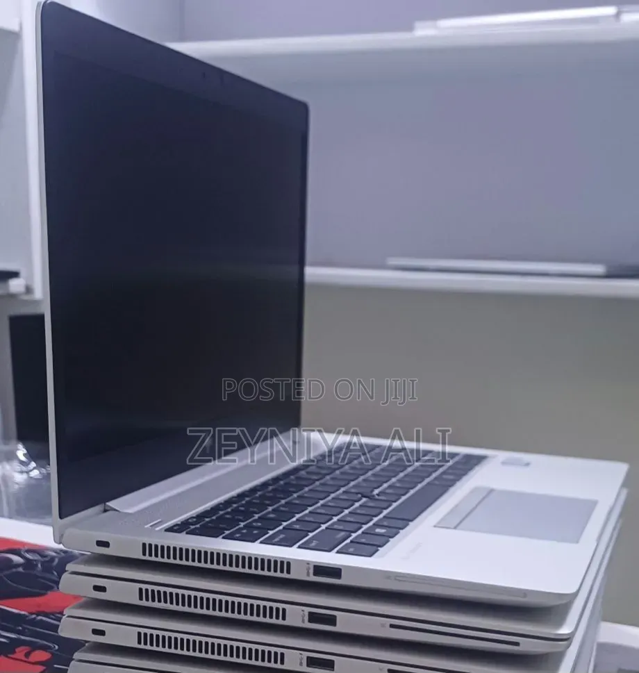 New Laptop HP EliteBook 840 G5 8GB Intel Core i5 SSD 512GB