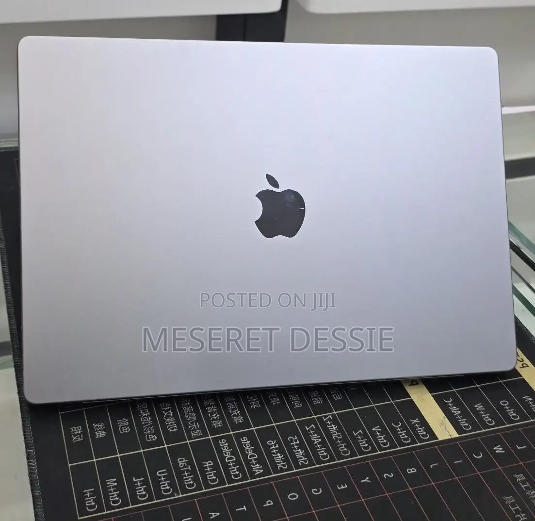 New Laptop Apple MacBook Pro 2021 M1 Max 32GB Apple M1 Max SSD 1T