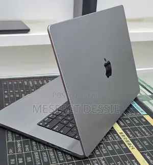 New Laptop Apple MacBook Pro 2021 M1 Max 32GB Apple M1 Max SSD 1T