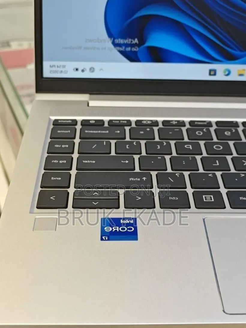 New Laptop HP ProBook 440 G10 16GB Intel Core i7 SSD 1T