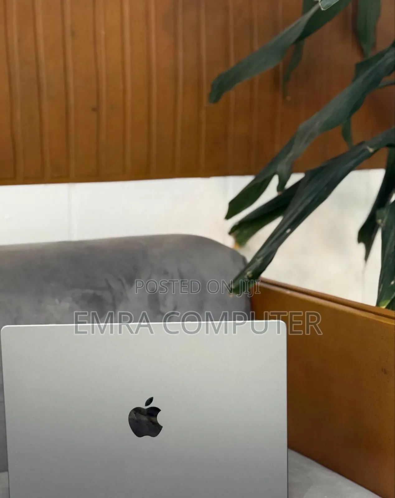 New Laptop Apple MacBook Pro 2021 M1 16GB Apple M1 Pro SSD 512GB