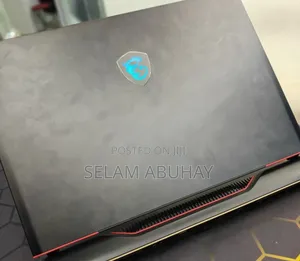New Laptop MSI Raider 18 HX AI A2XW 16GB Intel Core i9 SSD 1T