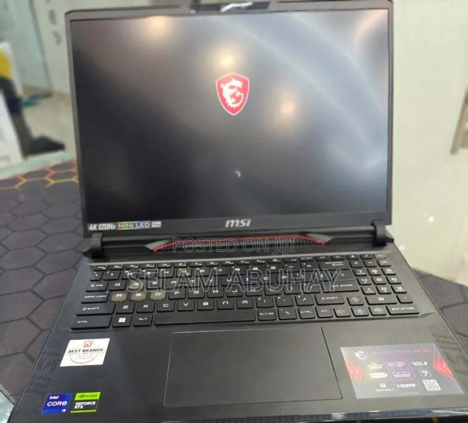 New Laptop MSI Raider 18 HX AI A2XW 16GB Intel Core i9 SSD 1T