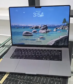 New Laptop Apple MacBook Pro 2021 M1 Max 32GB Apple M1 SSD 1T