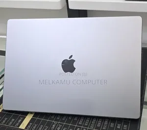 New Laptop Apple MacBook Pro 2021 M1 Max 32GB Apple M1 SSD 1T