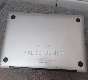 New Laptop Apple MacBook Pro 2013 8GB Intel Core i5 SSD 256GB