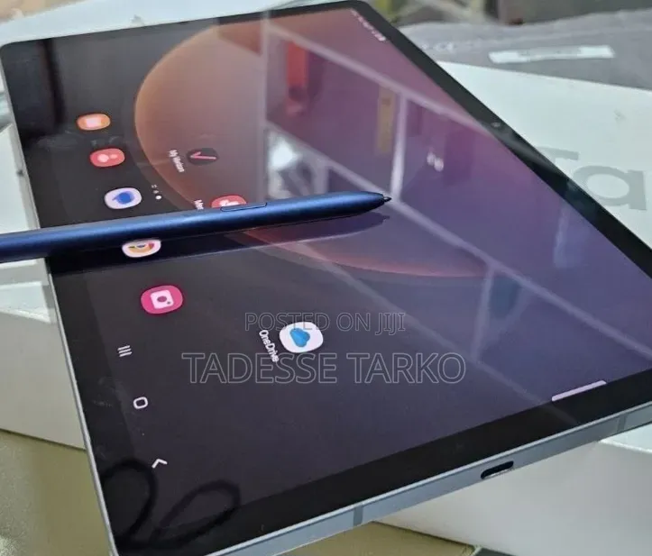 New Samsung Galaxy Tab S9 FE 128 GB Gray