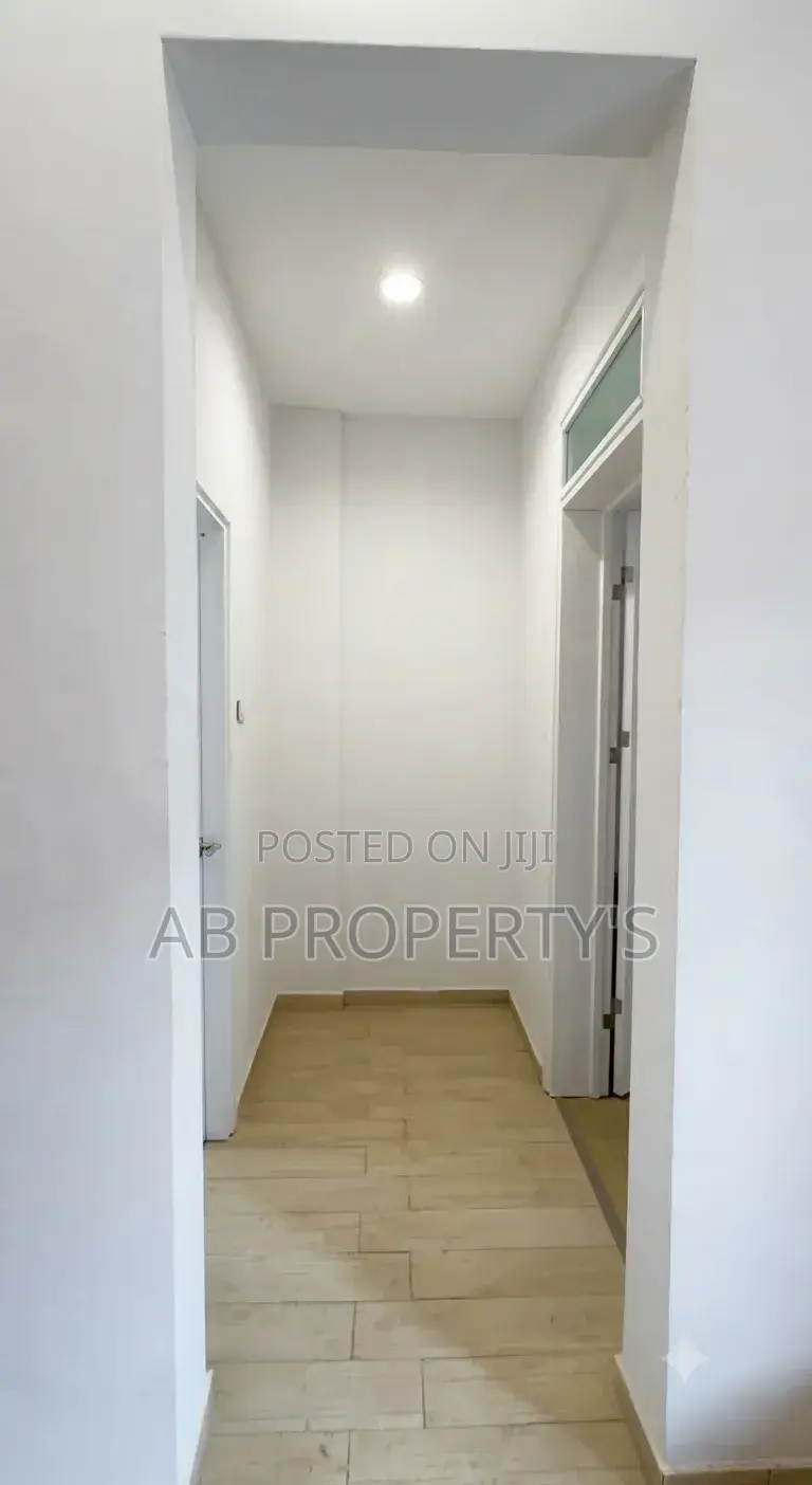 Furnished 1bdrm Apartment in ሲኤምሲ ሚካኤል, Yeka for sale