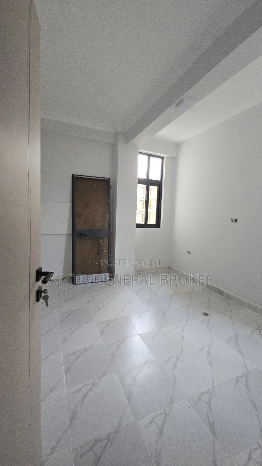 3bdrm Apartment in Haile Garment, Nifas Silk-Lafto for sale
