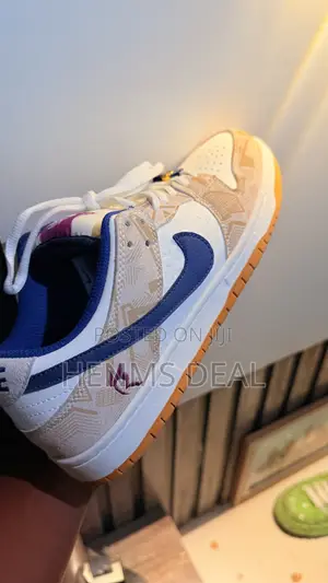 Nike Sb Dunk Low Rayssa Leal