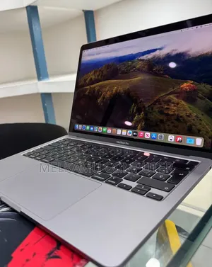 New Laptop Apple MacBook Pro 16GB Apple M1 SSD 512GB