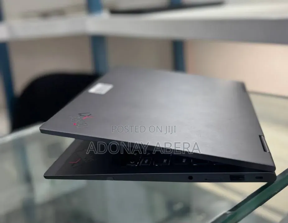 New Laptop Lenovo 16GB Intel Core i7 SSD 512GB
