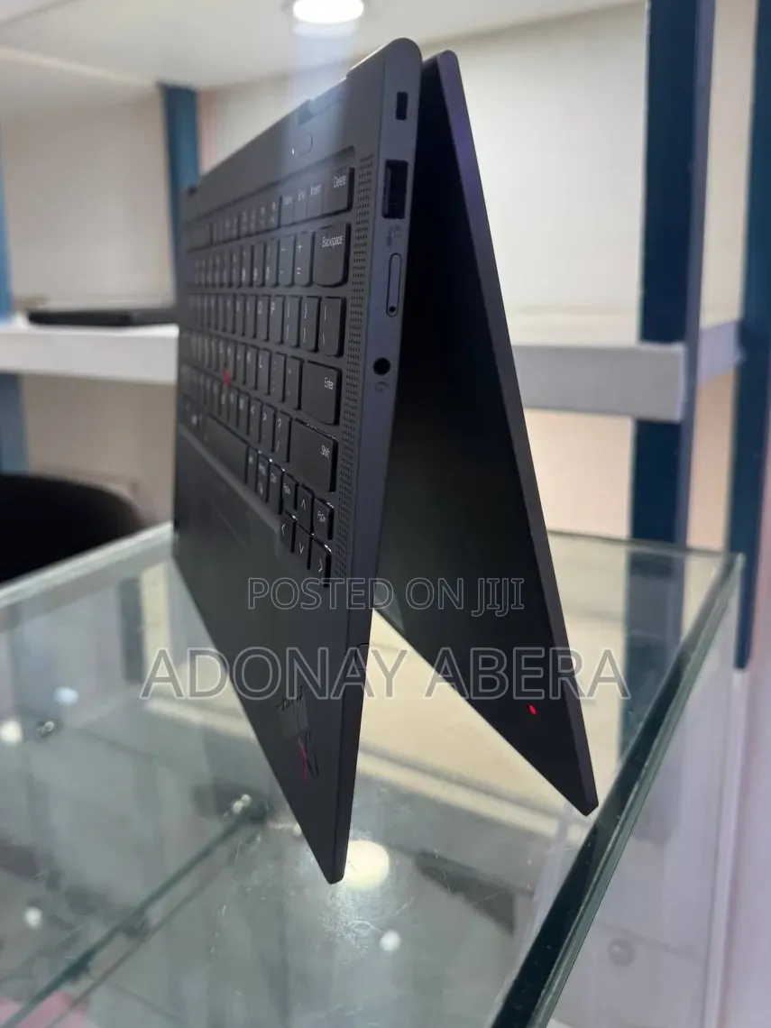 New Laptop Lenovo 16GB Intel Core i7 SSD 512GB