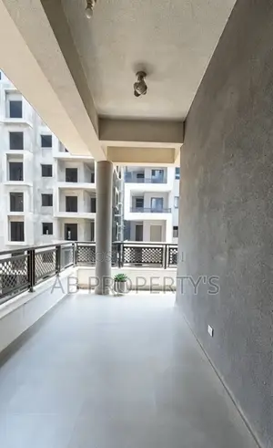 Furnished 3bdrm Apartment in ሲኤምሲ ሚካኤል, Yeka for sale
