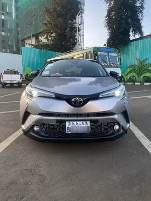 Toyota C-HR 2017 Silver