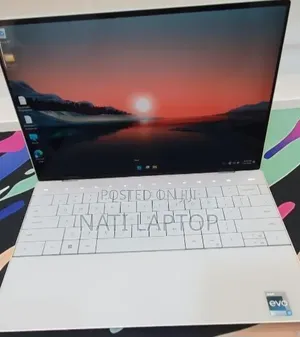 New Laptop Dell XPS 13 32GB Intel Core i7 SSD 512GB