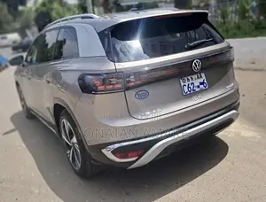 Volkswagen ID.6 2024
