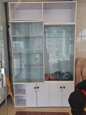 Cosmetics Display