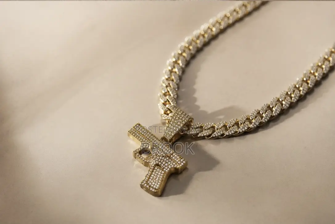 Cuban Link Chain / Glock Pendant / Jewelry / Drip