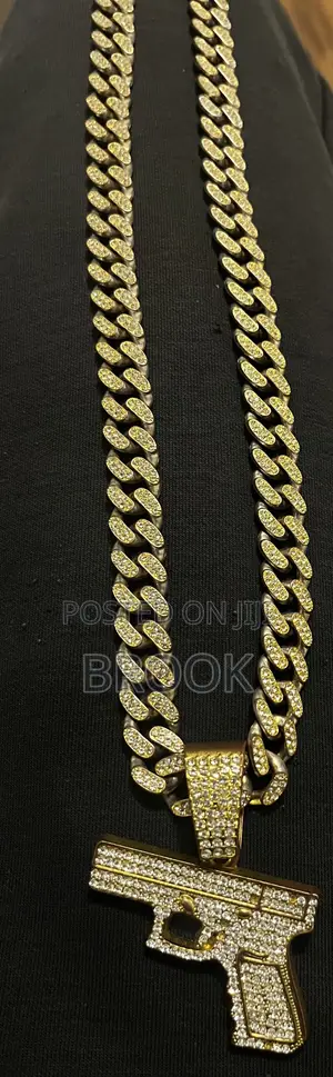 Cuban Link Chain / Glock Pendant / Jewelry / Drip