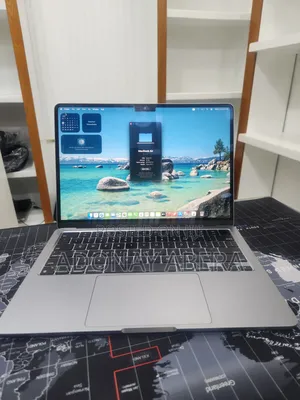 New Laptop Apple MacBook 16GB Apple M2 SSD 256GB