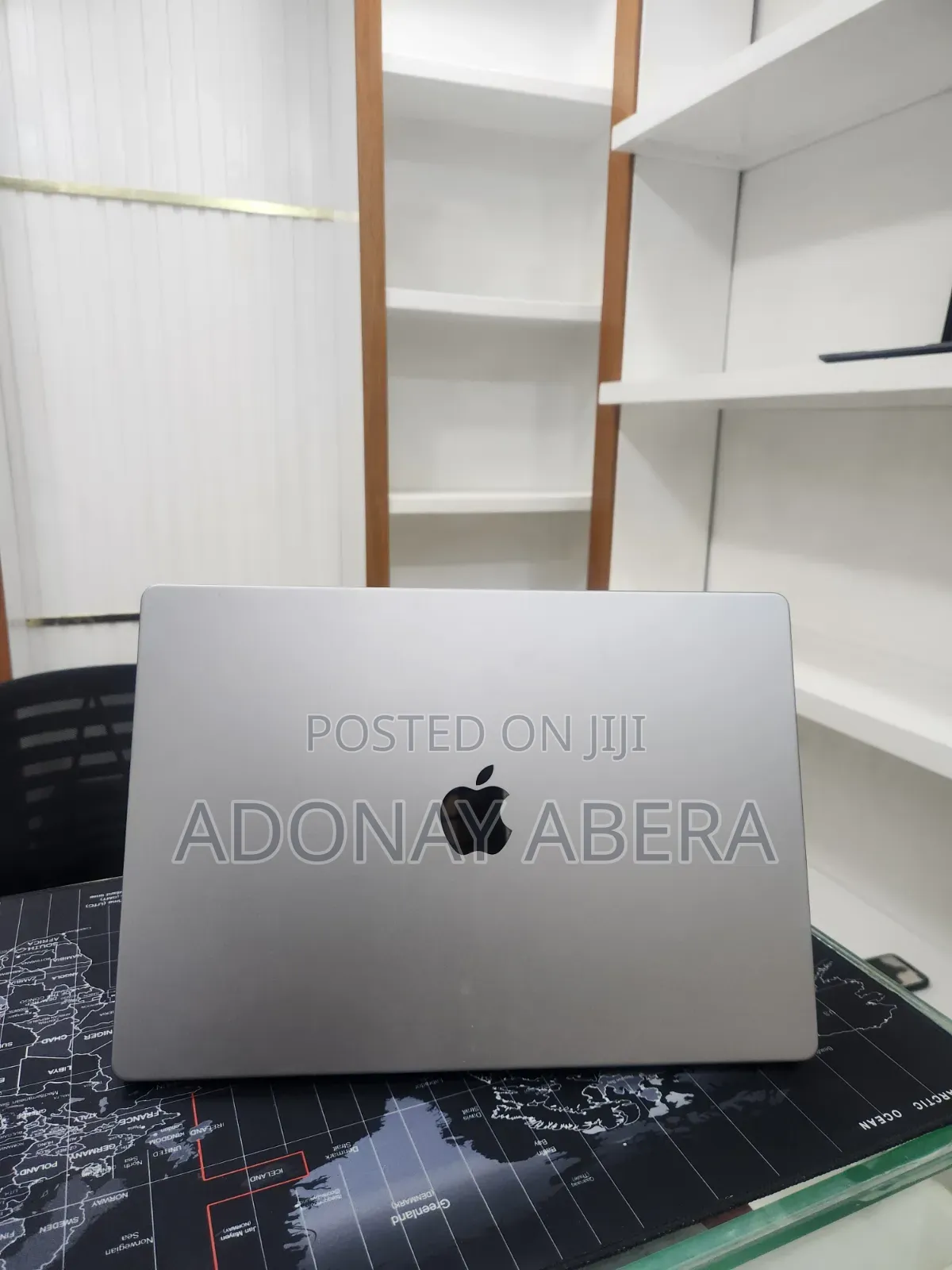 New Laptop Apple MacBook 32GB Apple M1 Pro SSD 512GB