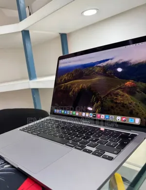 New Laptop Apple MacBook Pro 2021 M1 16GB Apple M1 Pro SSD 512GB