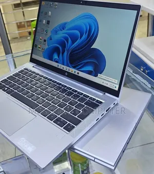New Laptop HP EliteBook 845 G7 16GB AMD Ryzen 5 SSD 512GB