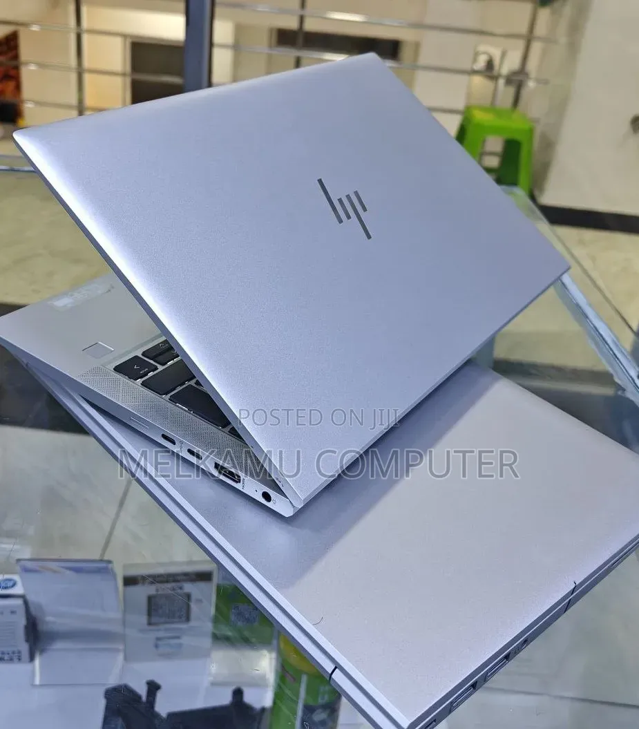 New Laptop HP EliteBook 845 G7 16GB AMD Ryzen 5 SSD 512GB