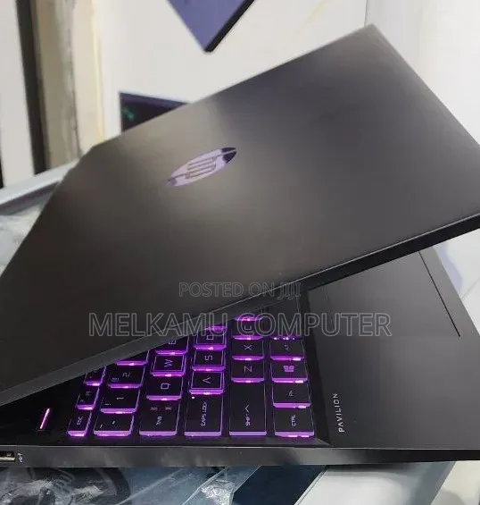New Laptop HP Pavilion 15 16GB AMD Ryzen 7 SSD 512GB
