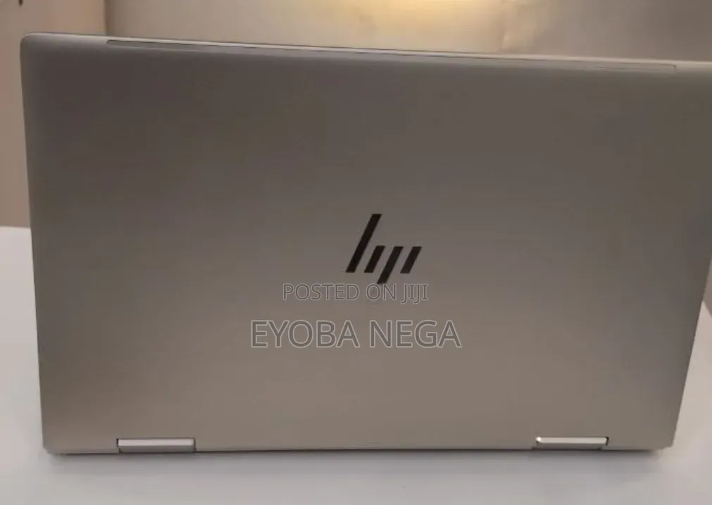 New Laptop HP Envy x360 8GB Intel Core i7 SSD 512GB