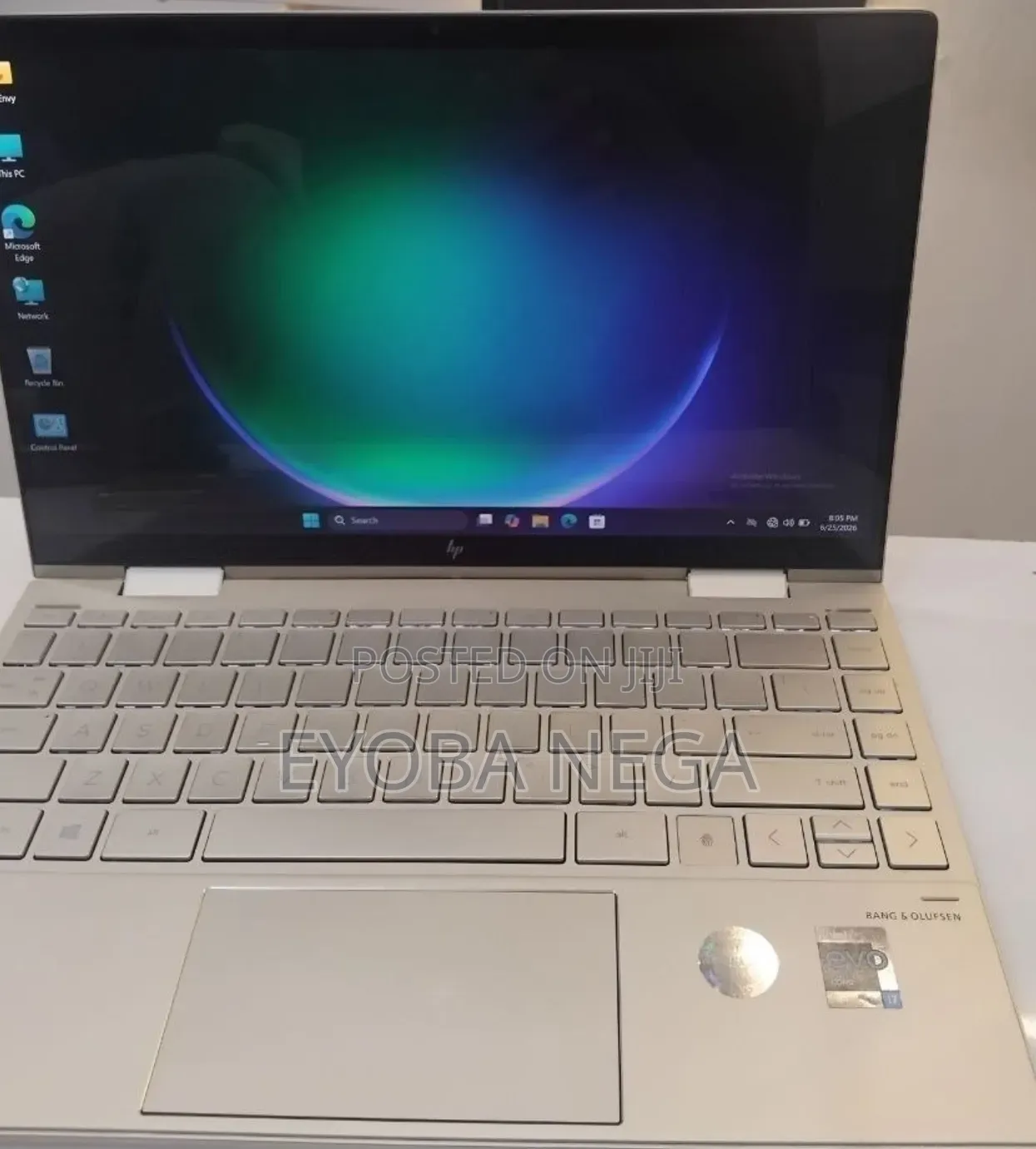 New Laptop HP Envy x360 8GB Intel Core i7 SSD 512GB