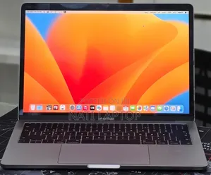 New Laptop Apple MacBook Pro 2017 16GB Intel Core i5 SSD 512GB