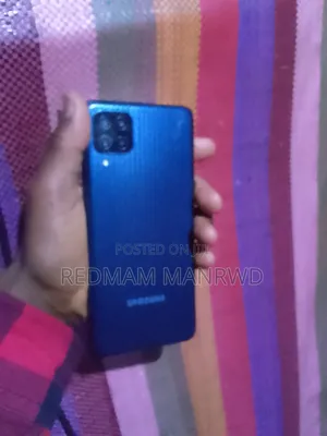 Samsung Galaxy M12 64 GB