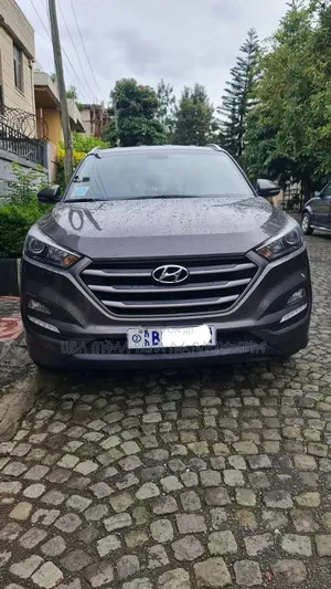 Hyundai Tucson 2018 Maroon