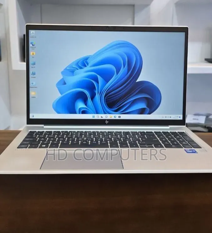 New Laptop HP EliteBook 850 G8 16GB Intel Core i7 SSD 512GB