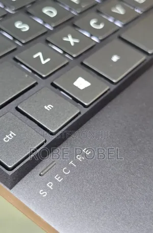 New Laptop HP Spectre 16GB Intel Core i7 SSD 1T