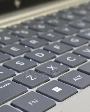 New Laptop HP 630 16GB Intel Core Ultra 7 SSD 512GB