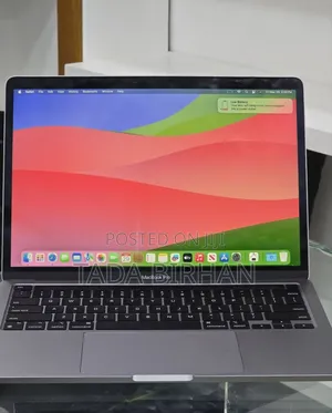 New Laptop Apple MacBook Pro 2021 M1 8GB Apple M1 Pro SSD 512GB