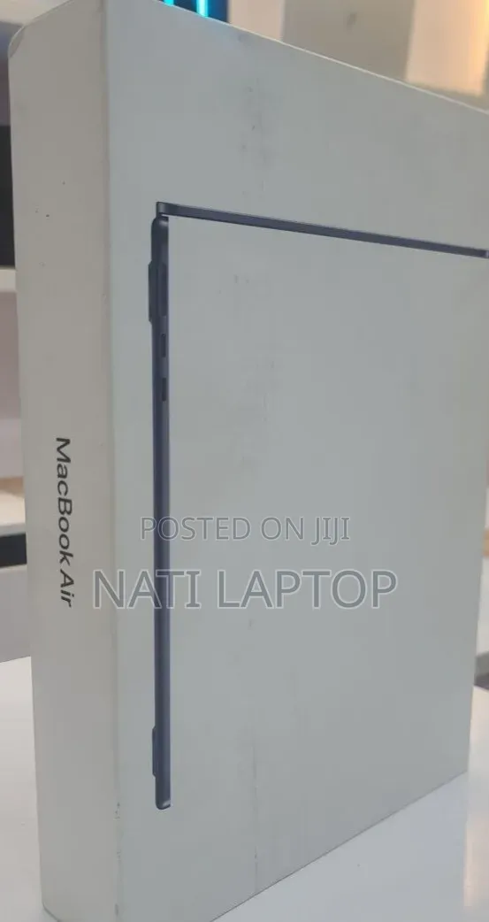 New Laptop Apple MacBook Air 2026 M5 16GB Apple M5 SSD 512GB
