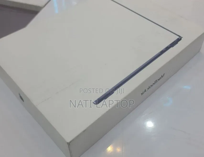New Laptop Apple MacBook Air 2026 M5 16GB Apple M5 SSD 512GB