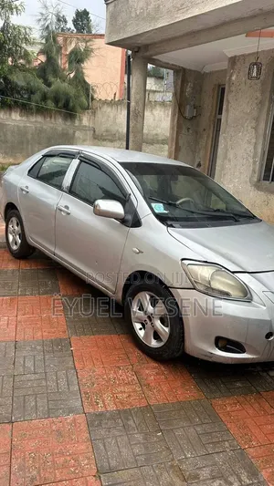 Toyota Yaris 2007 Silver