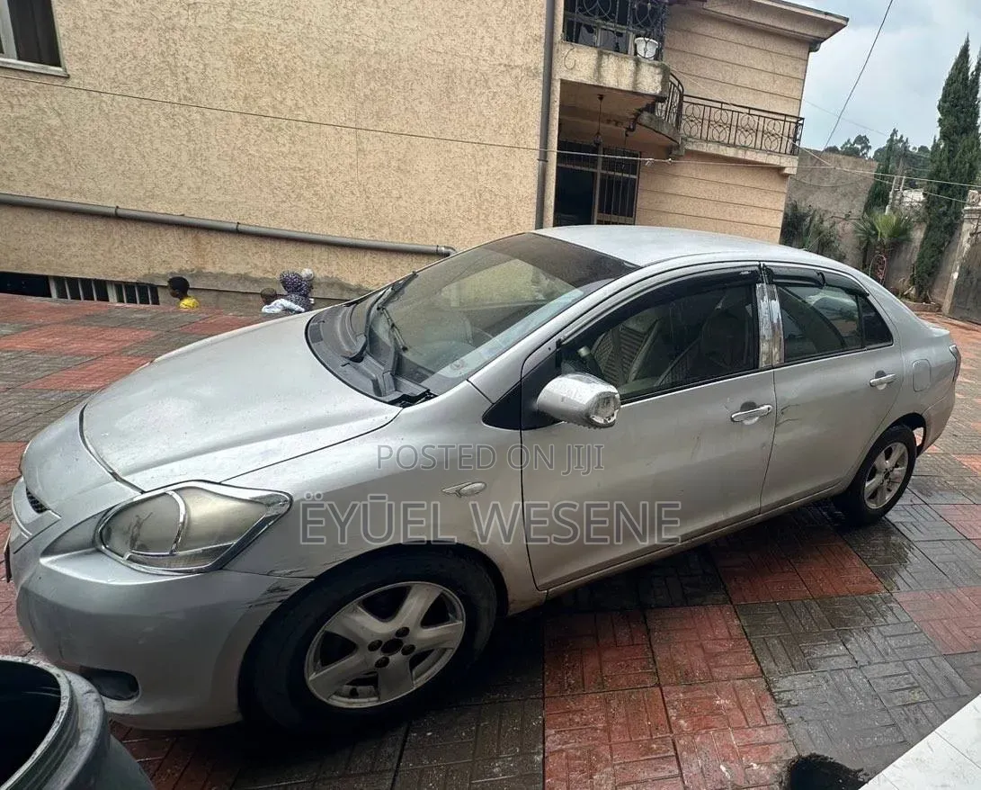 Toyota Yaris 2007 Silver