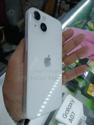 Apple iPhone 13 128 GB White
