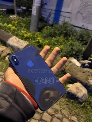 Apple iPhone XS 64 GB White