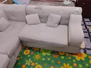 L-Shape Sofa ሶፋ