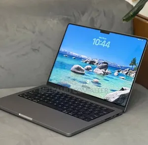 New Laptop Apple MacBook Pro 2021 M1 16GB Apple M1 SSD 1T