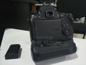 Canon 6d and Grip