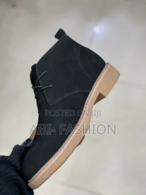 Farinella Chukka Boots Black Suede Classic